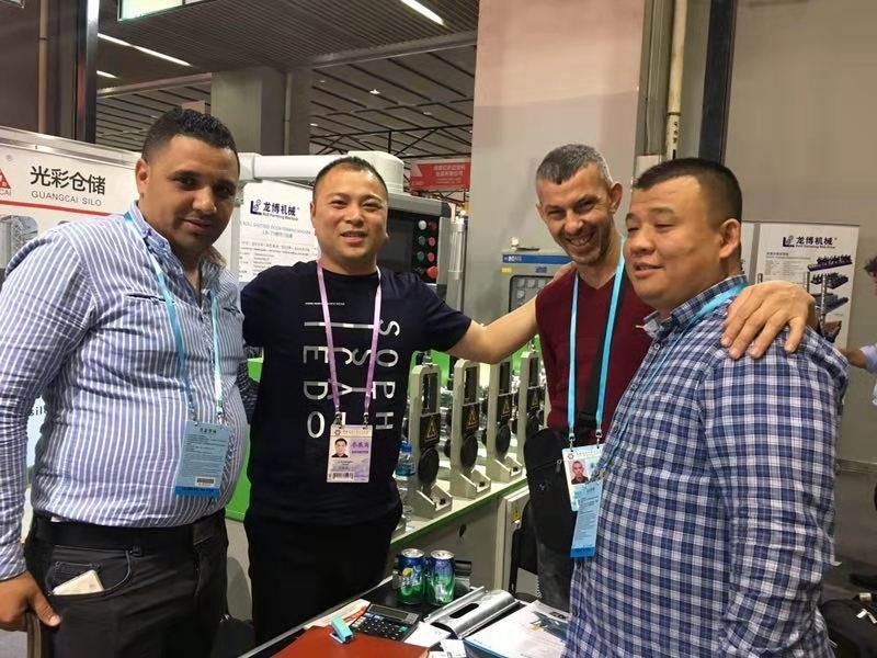 الصين WUXI LONGBO ROLL FORMING MACHINERY CO.,LTD. ملف الشركة